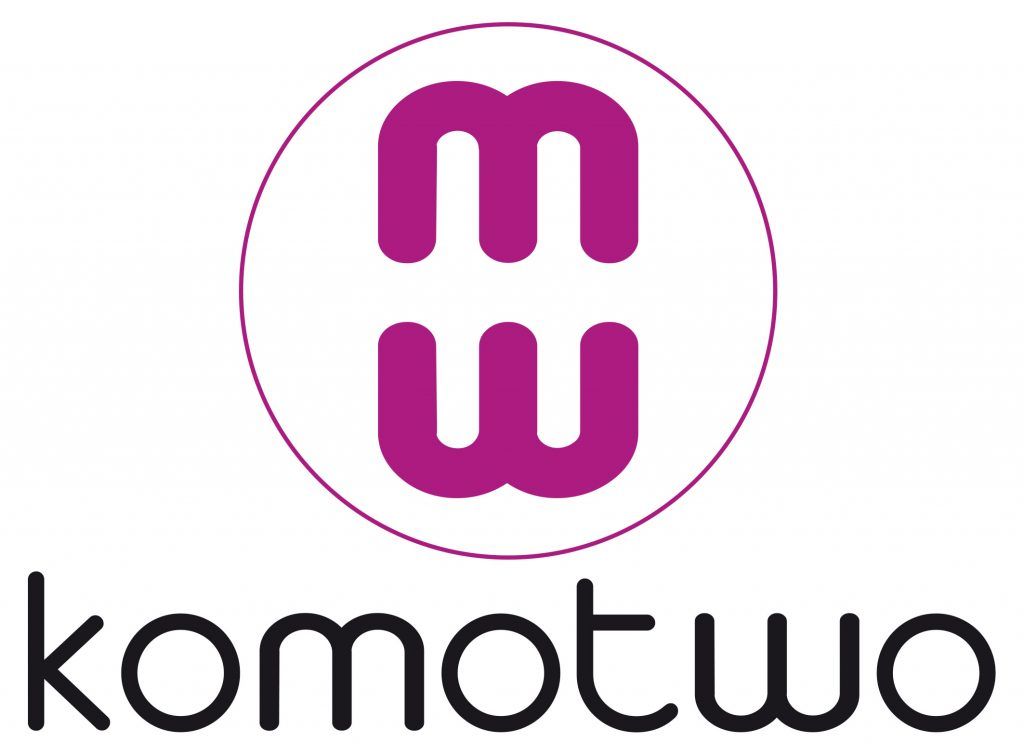 Logotipo komotwo